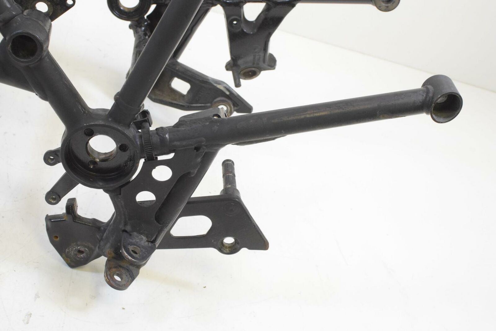 2009 BMW R1200 GS K255 Adv Rear Subframe Sub Frame Inner Fender 46517720207 {{ shop.shopifyCountryName }} - Mototech271