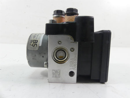 2017 Triumph Thruxton 1200R Abs Brake Pump Module Unit T2021931 {{ shop.shopifyCountryName }} - Mototech271