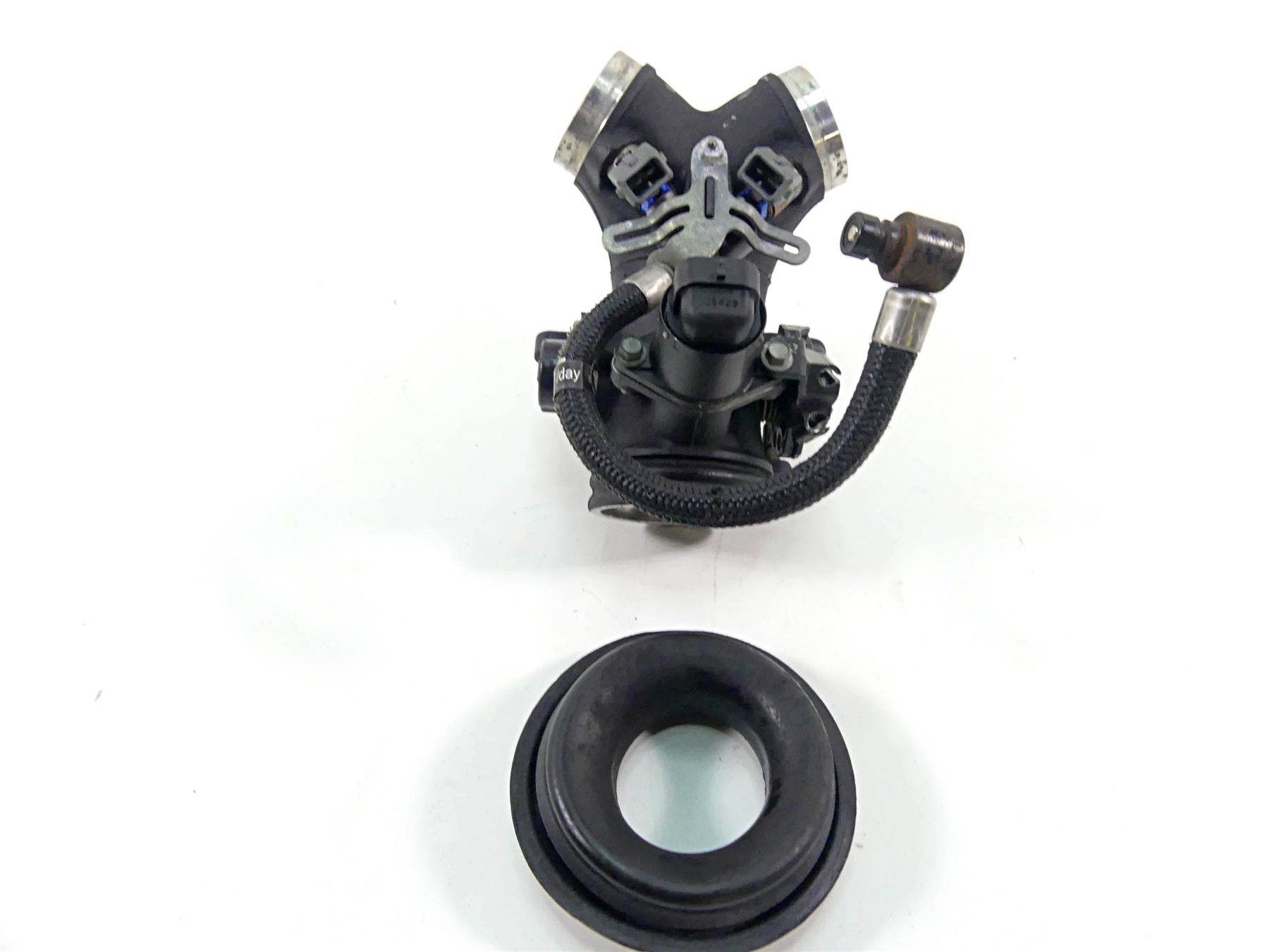 2009 Harley XR1200 Sportster Throttle Body Fuel Injectors Injection 27695-08 {{ shop.shopifyCountryName }} - Mototech271
