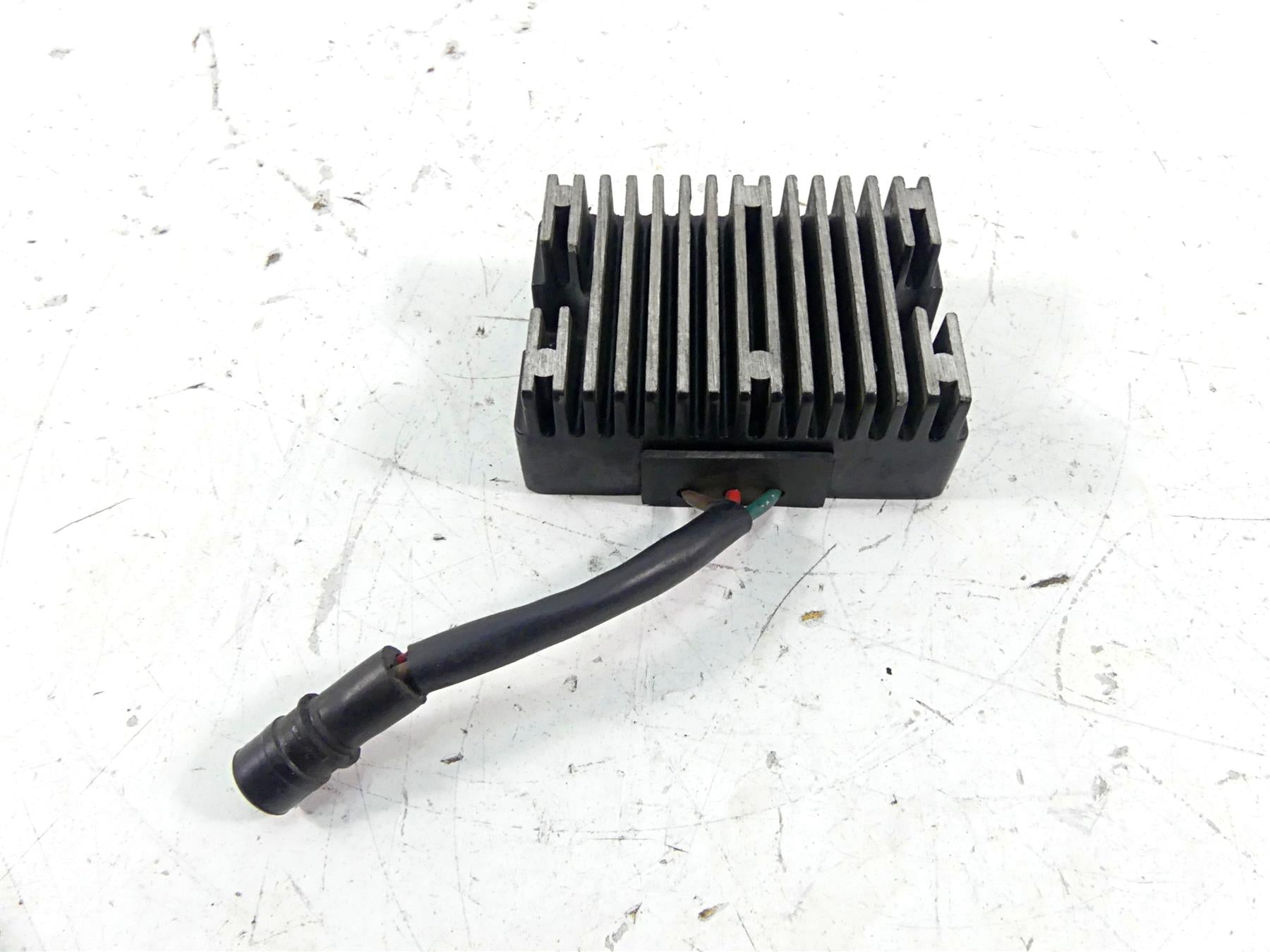 1979 Harley Sportster XLS1000 Roadster Rectifier Voltage Regulator 74504-78 {{ shop.shopifyCountryName }} - Mototech271