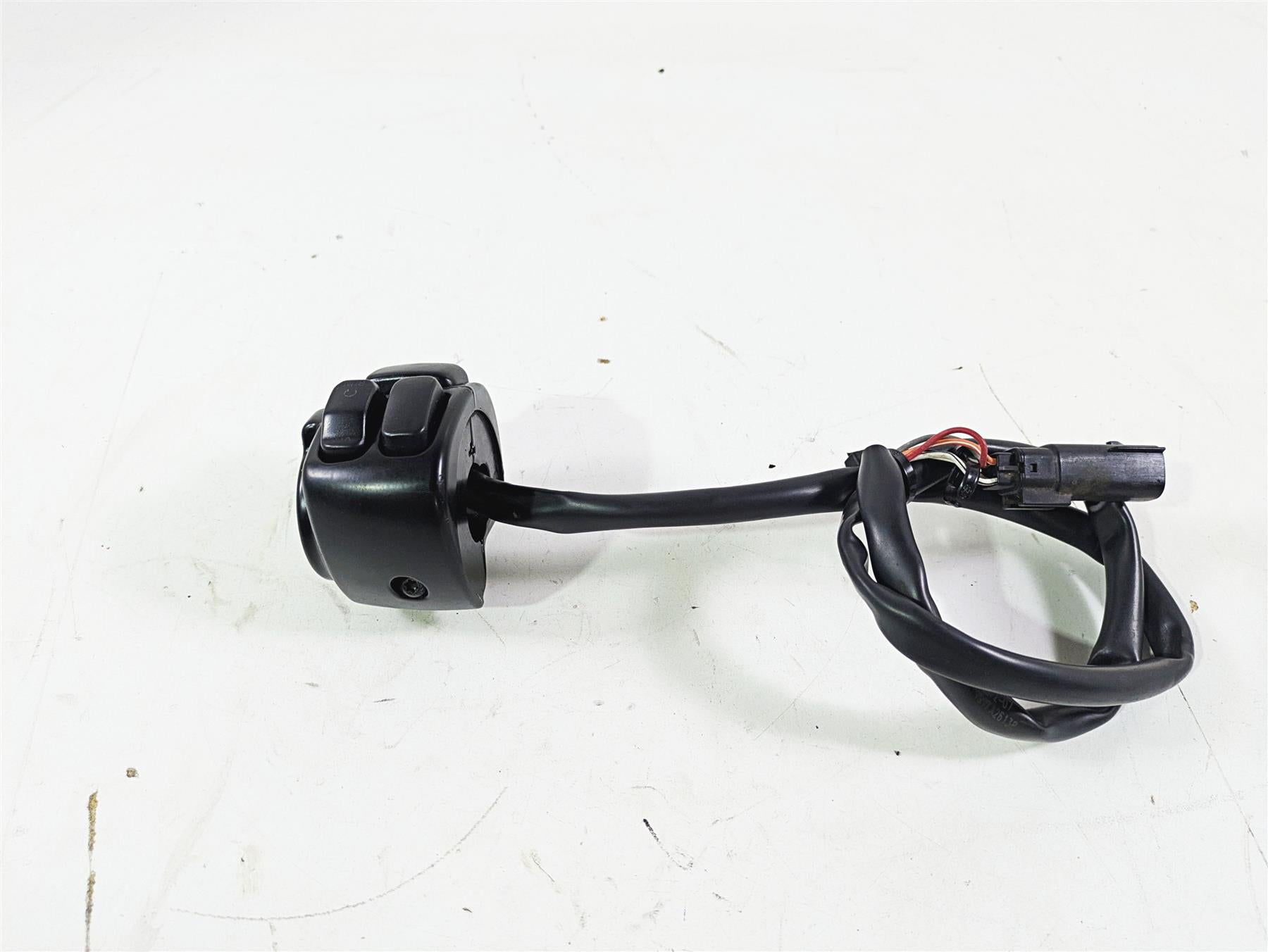 2008 Harley FLSTC 105TH Softail Heritage Right Hand Control Switch Read 71684-06 {{ shop.shopifyCountryName }} - Mototech271