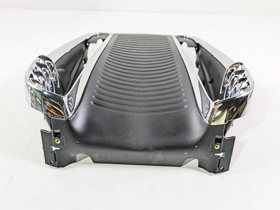 2006 Harley VRSCR Street V-Rod Radiator Center Cover Fairing 26788-01 {{ shop.shopifyCountryName }} - Mototech271