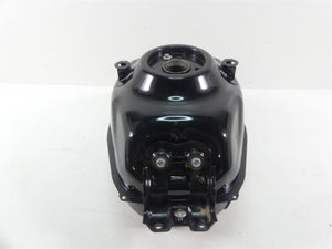 2015 Yamaha YZF-R3 Clean Fuel Gas Petrol Tank 1WD-F4110-00-00 BR5-F4110-00-00 | Mototech271