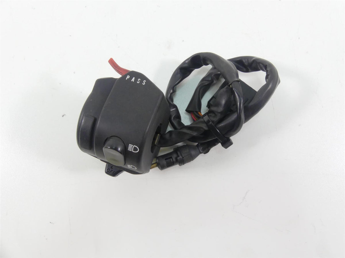 2006 Triumph Daytona 675 Left Hand Light Blinker Control Switch T2040274 {{ shop.shopifyCountryName }} - Mototech271