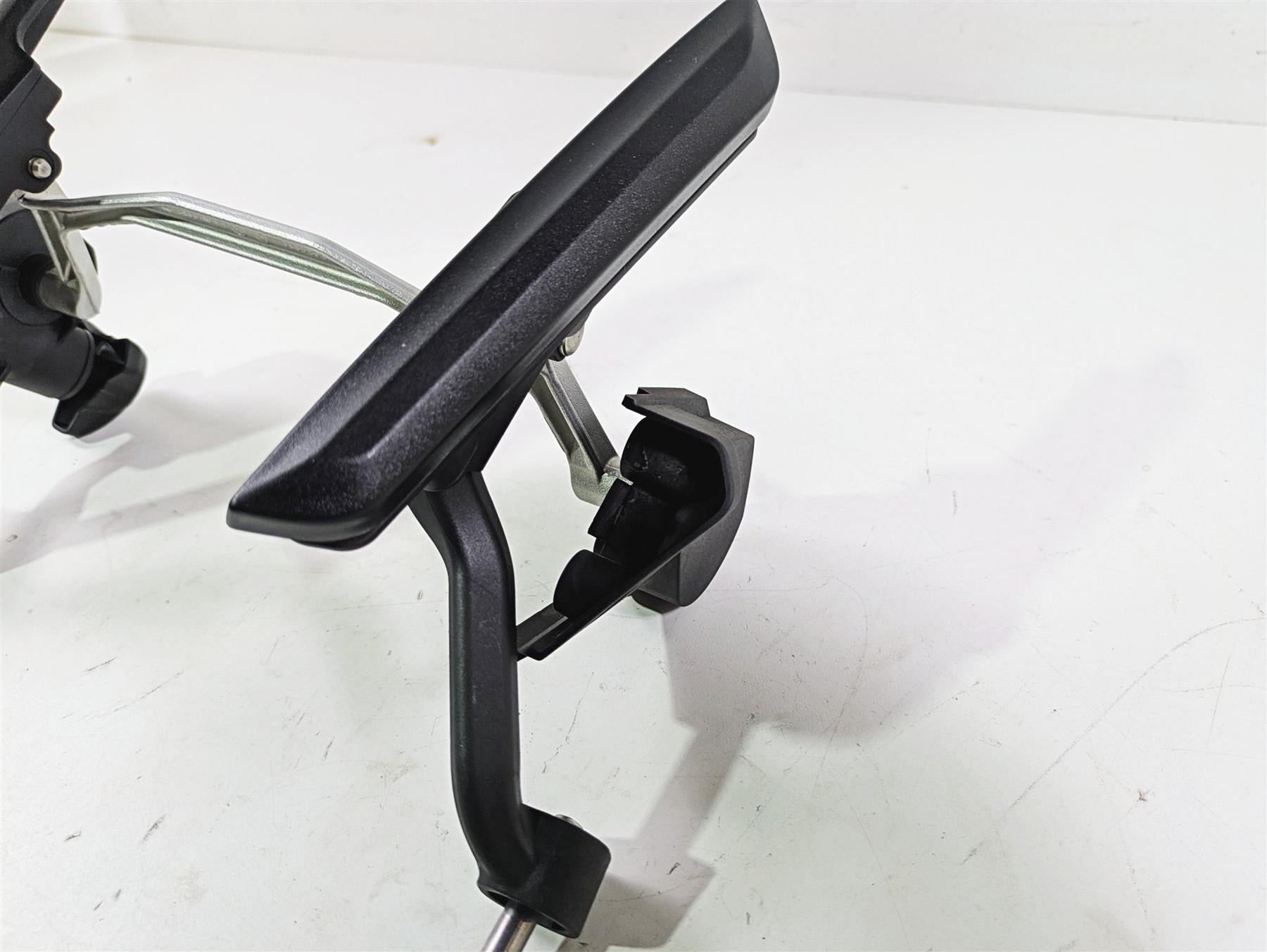 2015 BMW R1200 GS Adv K51 Front Windshield Adjustment Mount Set 46638536083 {{ shop.shopifyCountryName }} - Mototech271