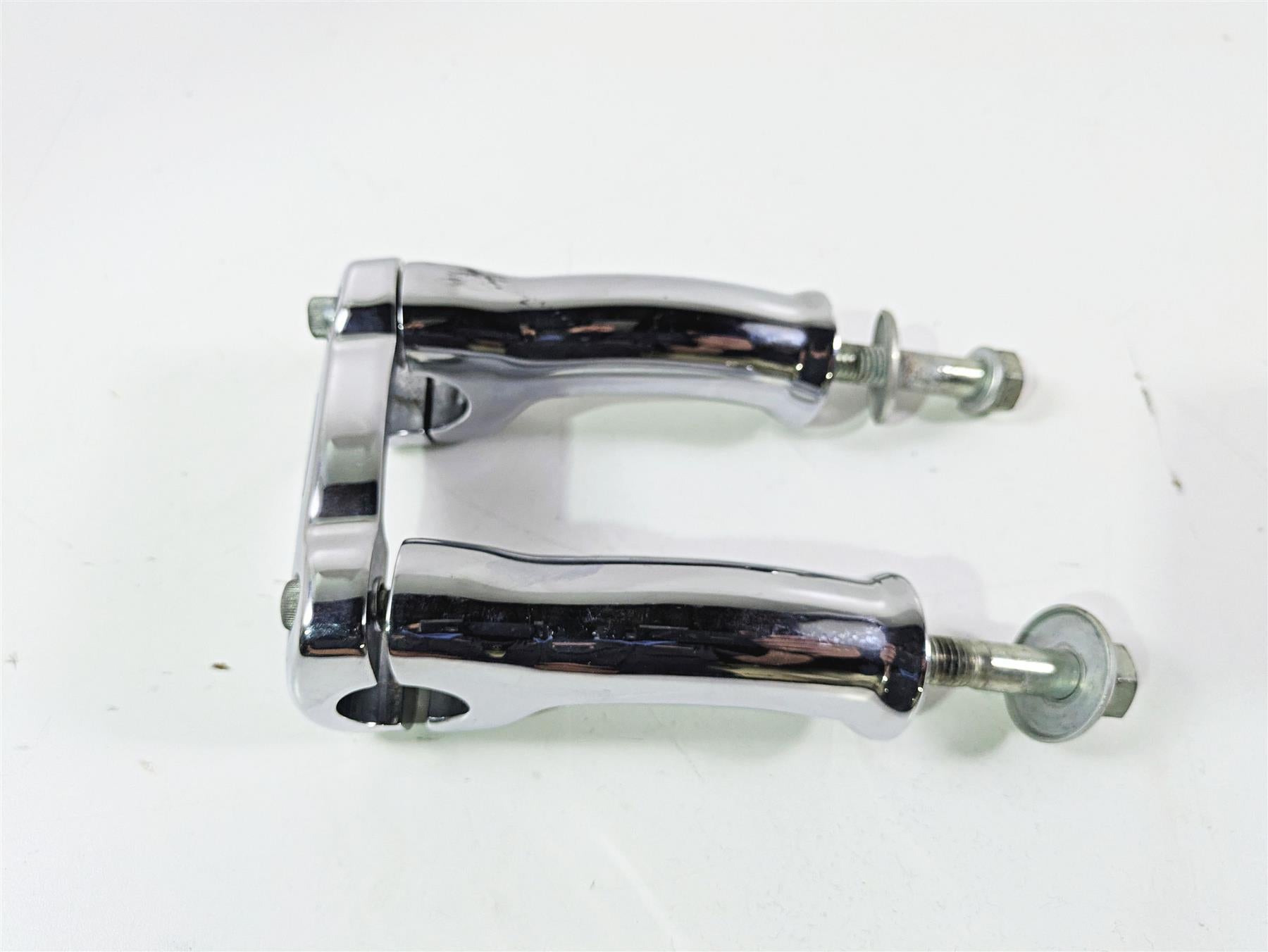 2014 Harley FLS Softail Slim Handlebar Riser Clamp Set 4.5