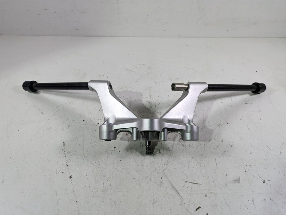 2022 BMW R1250 RT K052 Upper Triple Tree Handle Bar Clamp Set 31428392390 {{ shop.shopifyCountryName }} - Mototech271