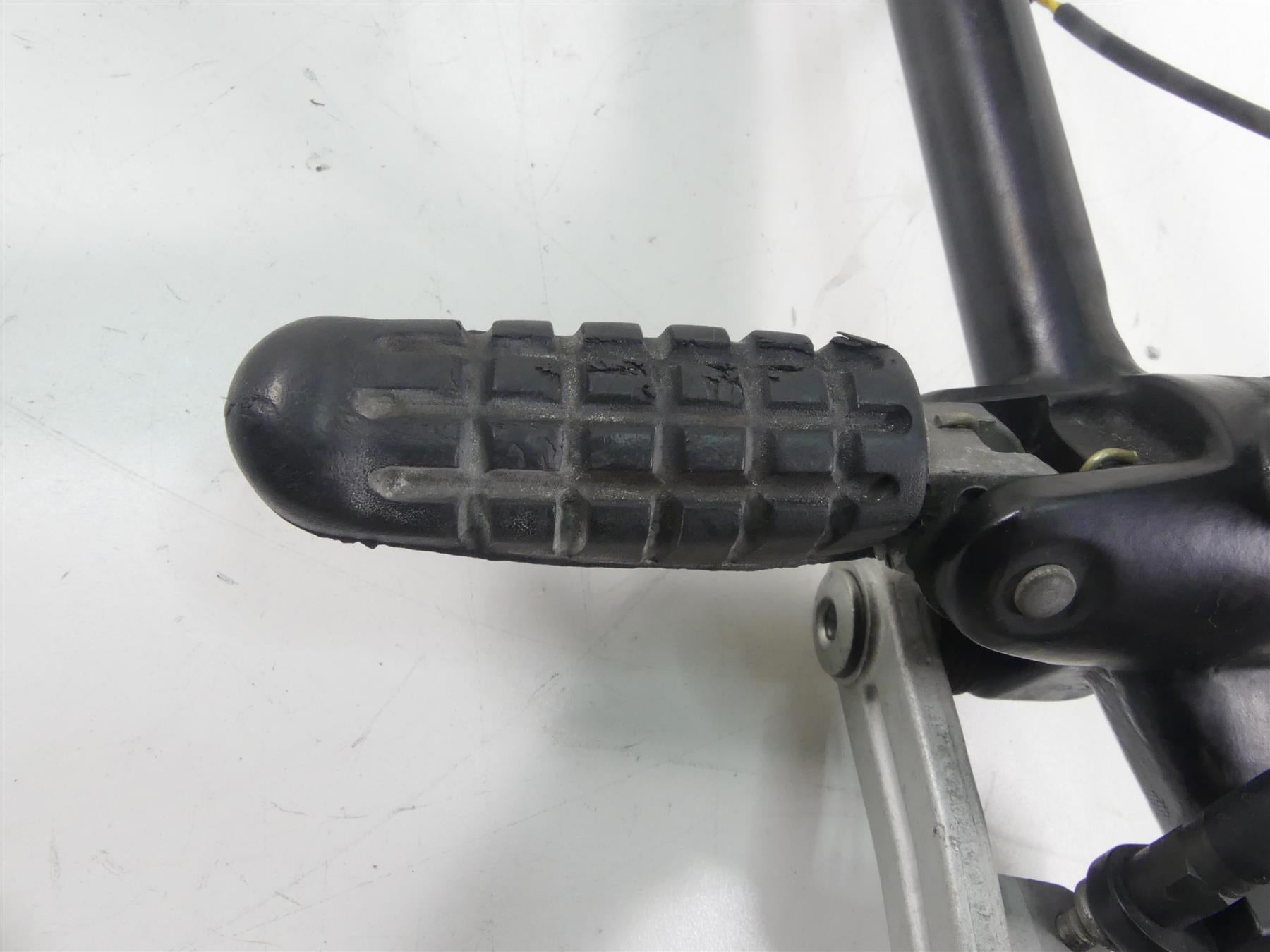 2007 Ducati Sport Classic GT1000 Right Footpeg Rest & Brake Pedal Set 82411201BB {{ shop.shopifyCountryName }} - Mototech271