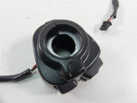 2016 Harley FLS Softail Slim Left Hand Turn Signal Light Control Switch 71500292 {{ shop.shopifyCountryName }} - Mototech271