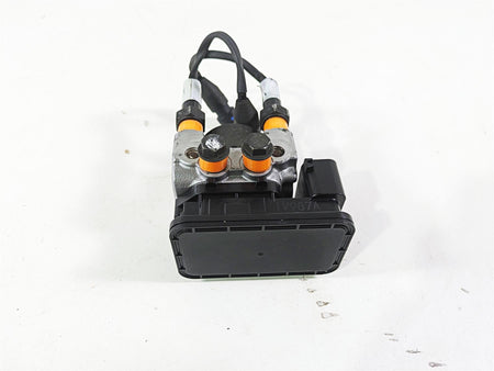 2018 Indian Chieftain Dark Horse Abs Brake Pump Module Unit 2204981 {{ shop.shopifyCountryName }} - Mototech271