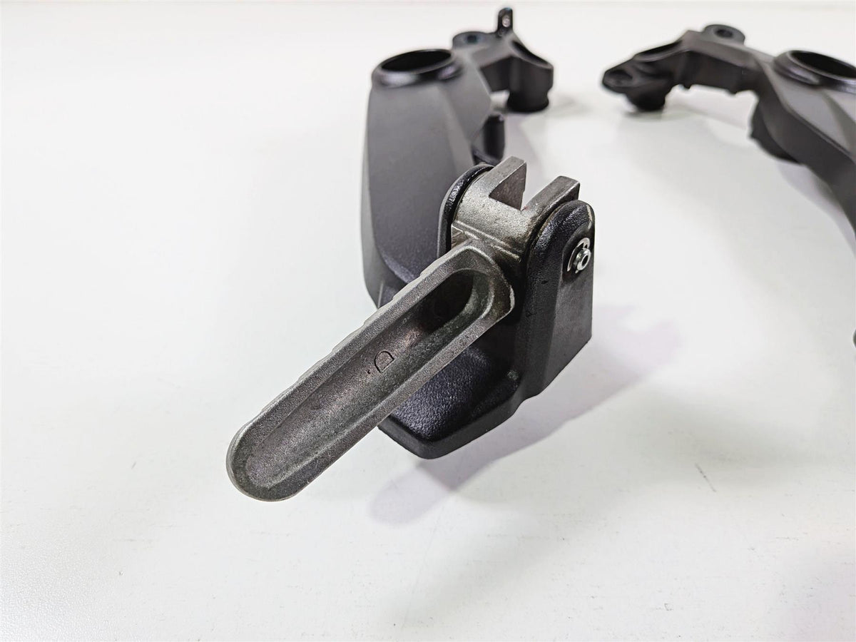 2015 Ducati Scrambler Urban Enduro Rear Footpeg & Mount Plate Set 82412831AA-Mototech271