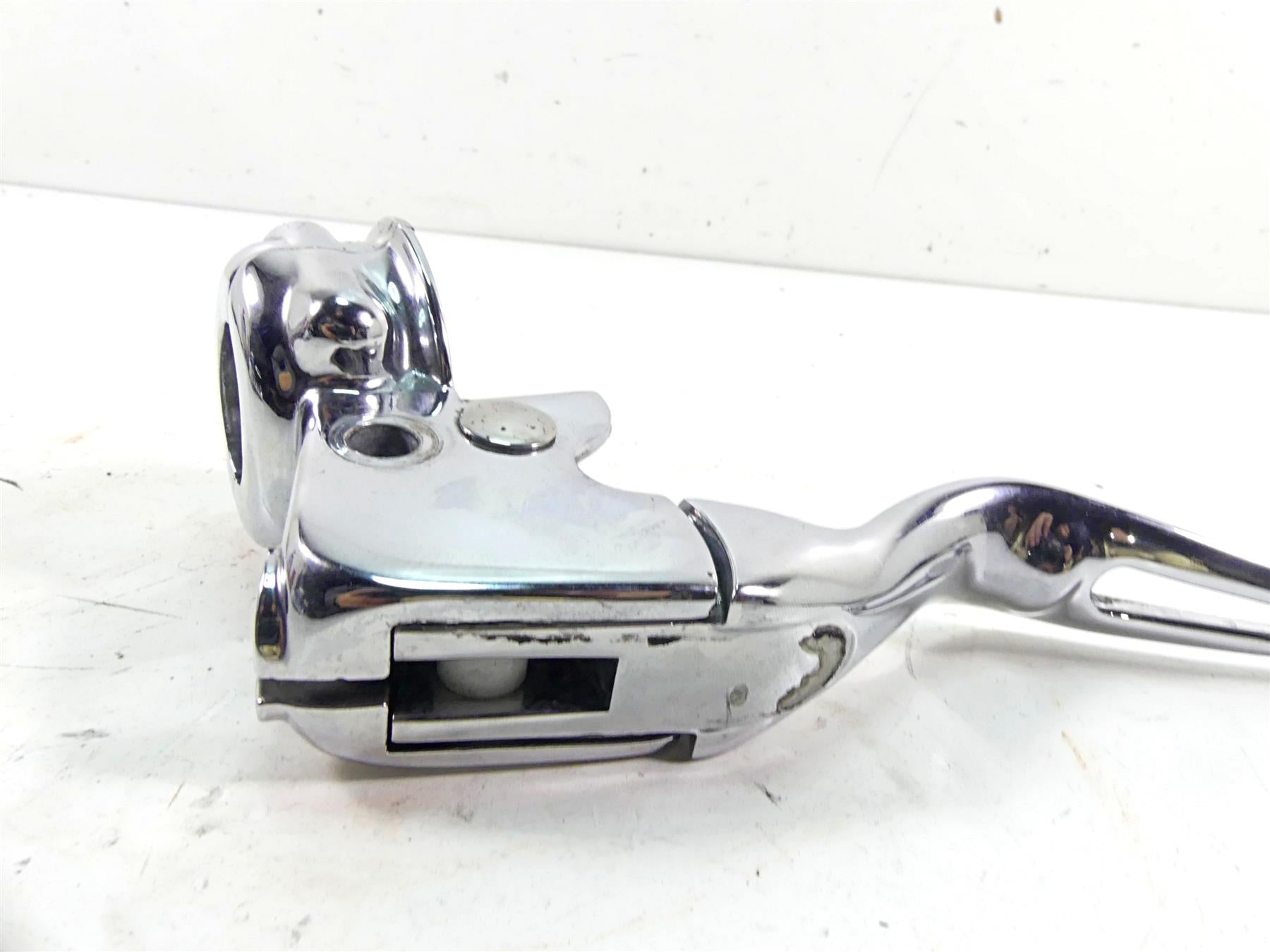 2002 Harley FLSTCI Softail Heritage Chrome Clutch Perch & Lever 38608-96 {{ shop.shopifyCountryName }} - Mototech271