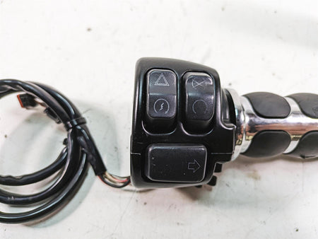 2019 Harley XL883N Sportster Iron Right Hand Control Switch 71500118 {{ shop.shopifyCountryName }} - Mototech271