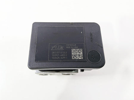 2019 Triumph Speed Triple RS 1050 Abs Brake Pump Module T2029204 T2022250 {{ shop.shopifyCountryName }} - Mototech271