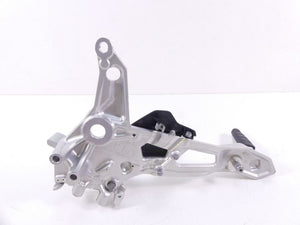 2020 BMW F900 R F900R K83 Right Footpeg Bracket Brake Pedal Assembly 46718404012 | Mototech271