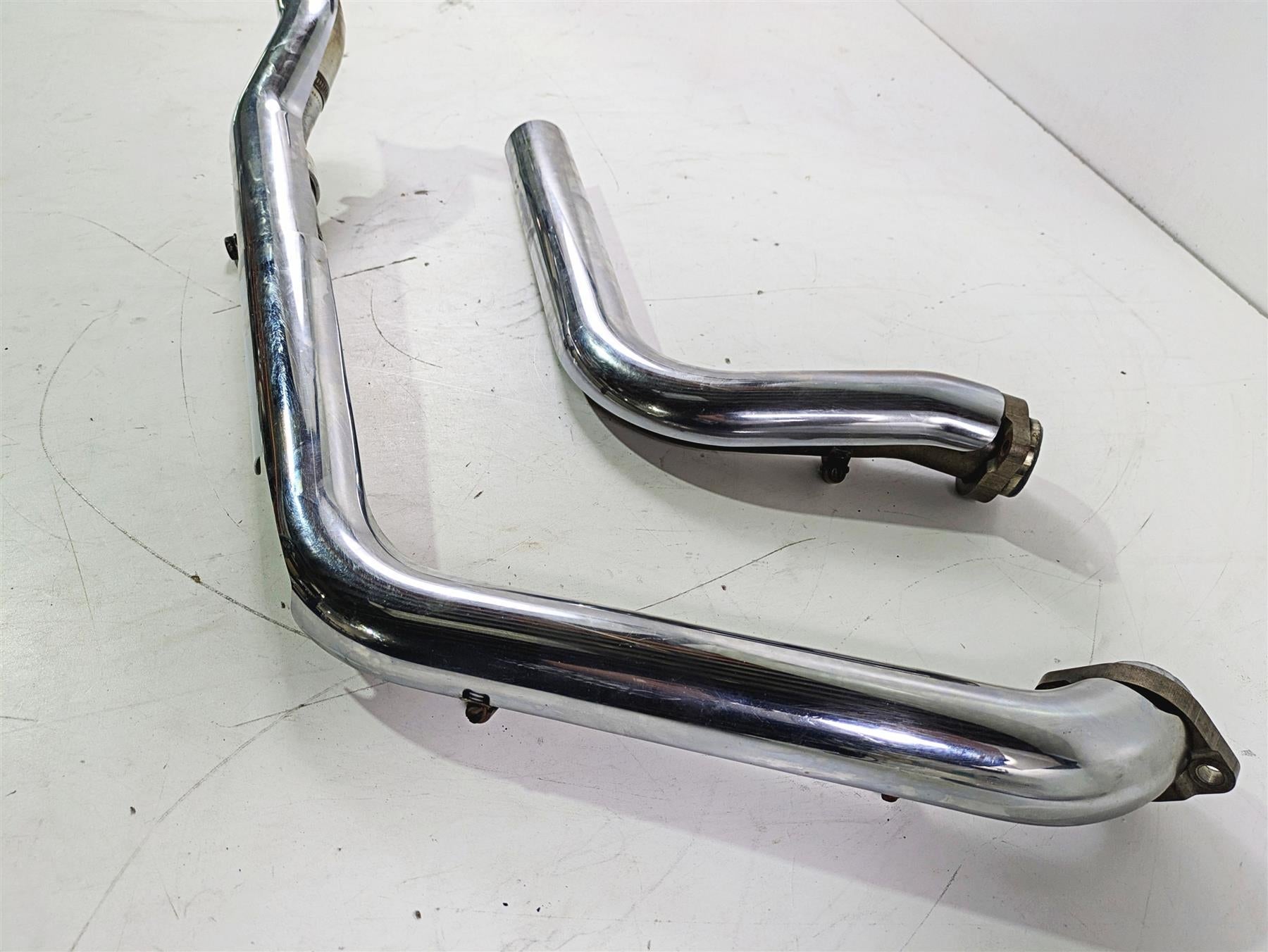 2004 Harley Softail FLSTF Fat Boy Stock Exhaust Header Manifold Set 65499-00A {{ shop.shopifyCountryName }} - Mototech271