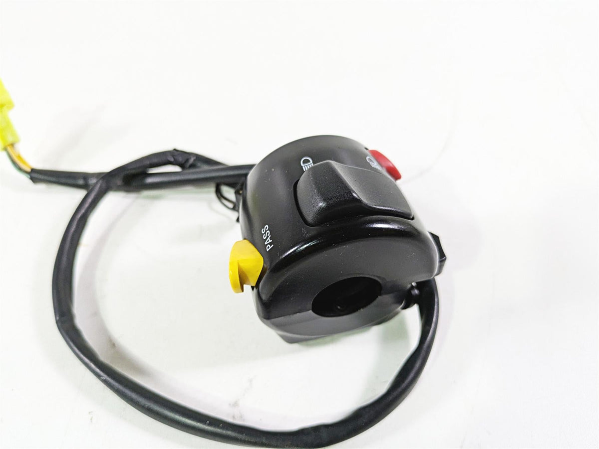 2016 Suzuki M109R VZR1800 Boulevard Left Hand Control Switch 37400-48GB0 {{ shop.shopifyCountryName }} - Mototech271