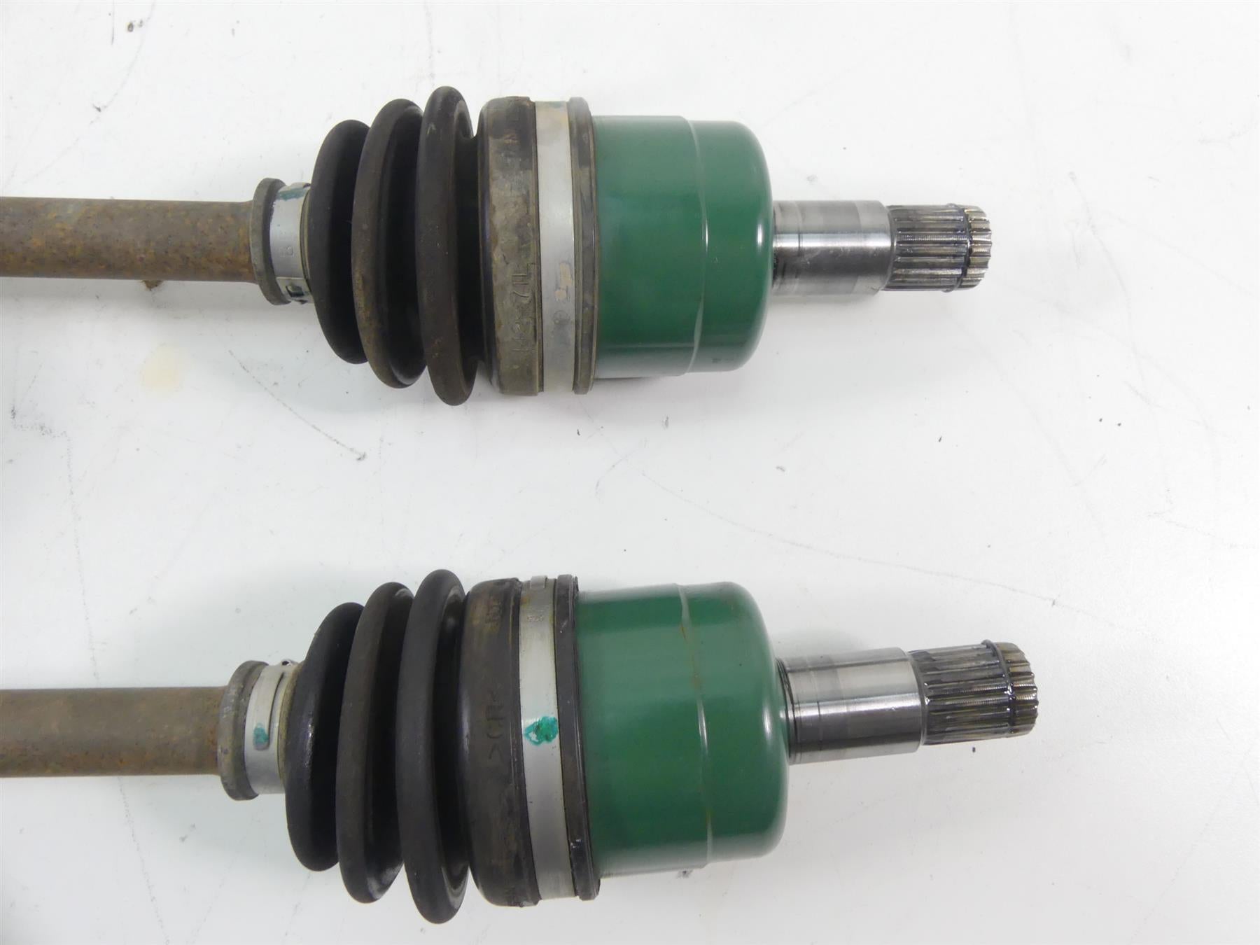 2018 Yamaha YXZ1000R EPS SS Front Drive CV Axle Shaft Set 2HC-2518F-00-00 {{ shop.shopifyCountryName }} - Mototech271