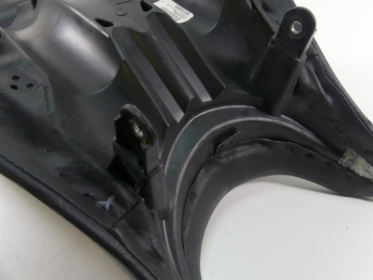 2015 Victory Cross Country Tour Heated Driver Passenger Seat Saddle 2684866 {{ shop.shopifyCountryName }} - Mototech271