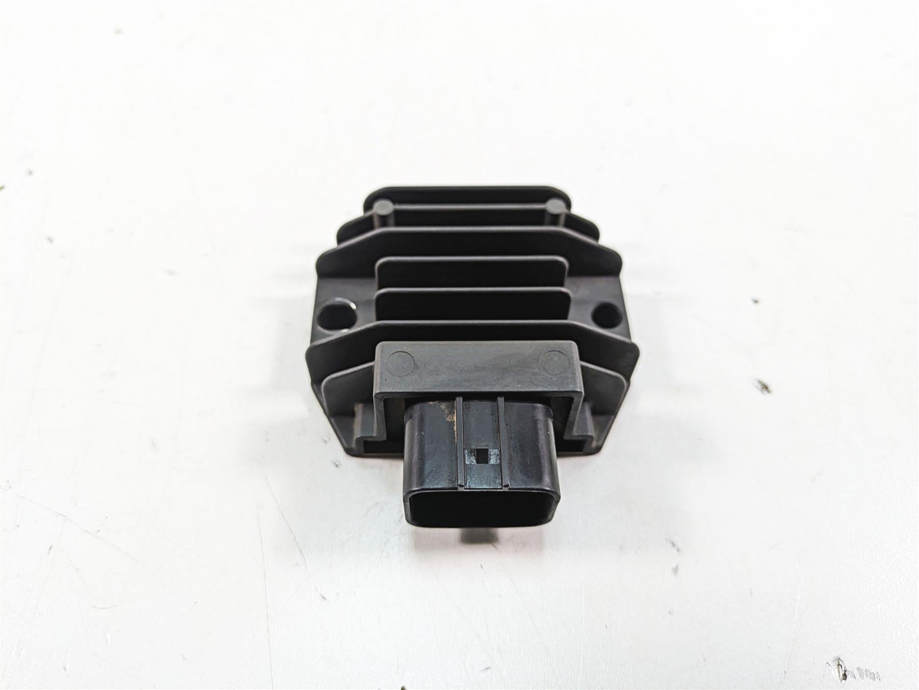 2020 KTM 1290 Super Adventure R Rectifier Voltage Regulator FH022AA 60311034000 {{ shop.shopifyCountryName }} - Mototech271