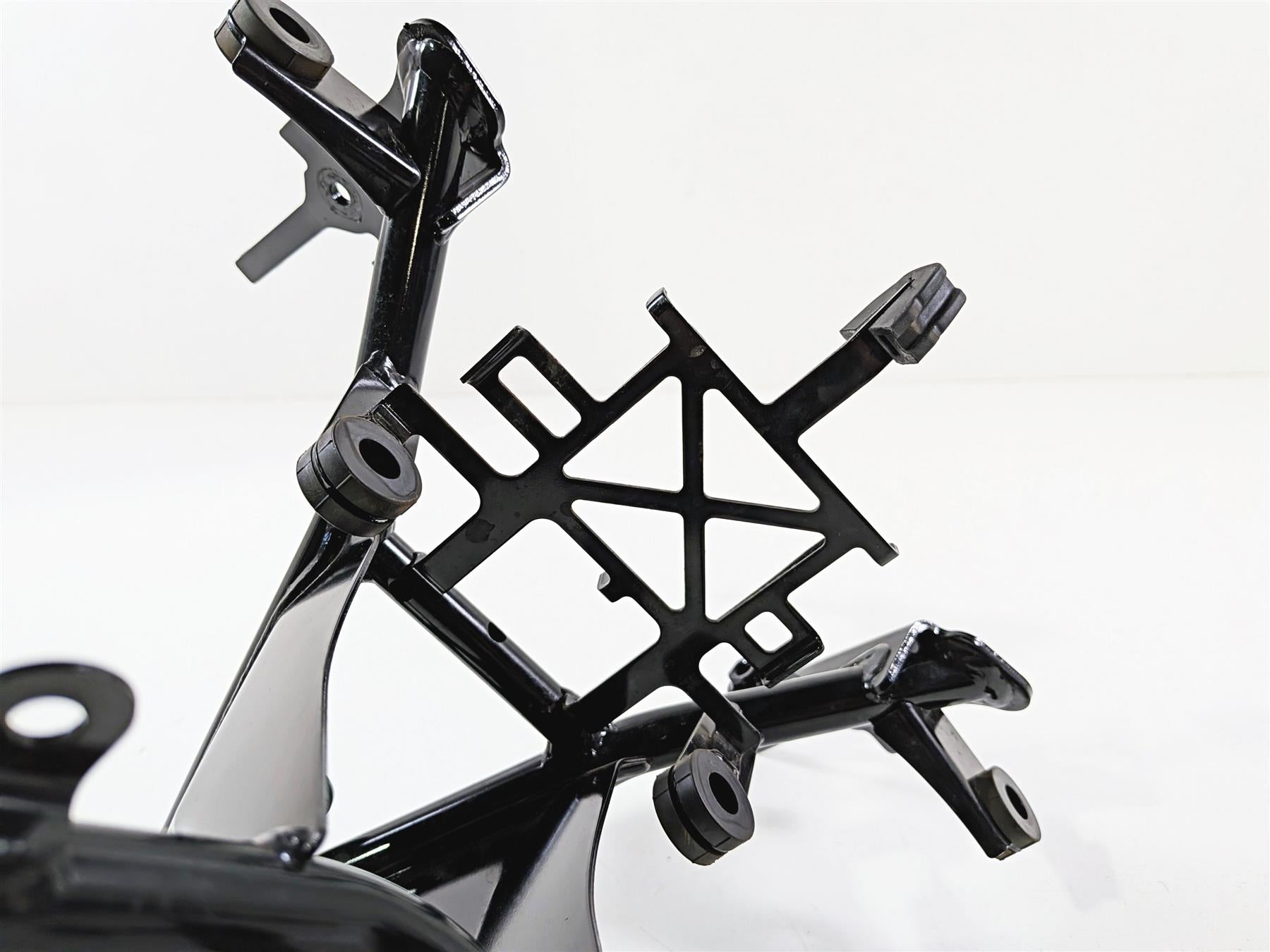 2025 Yamaha YZF R7 Straight Front Stay Holder Carrier Mount BEB-28356-00-00 {{ shop.shopifyCountryName }} - Mototech271