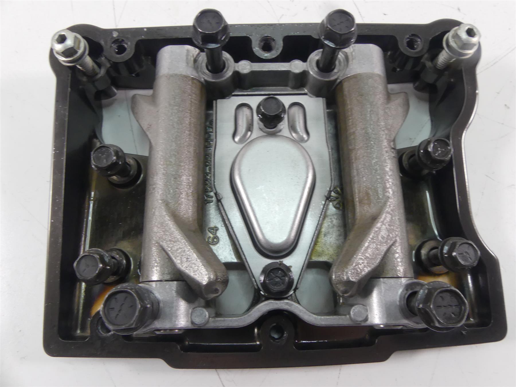 2017 Harley FXSE CVO Pro Street Breakout Rocker Box Valve Cover Set 17593-99 {{ shop.shopifyCountryName }} - Mototech271