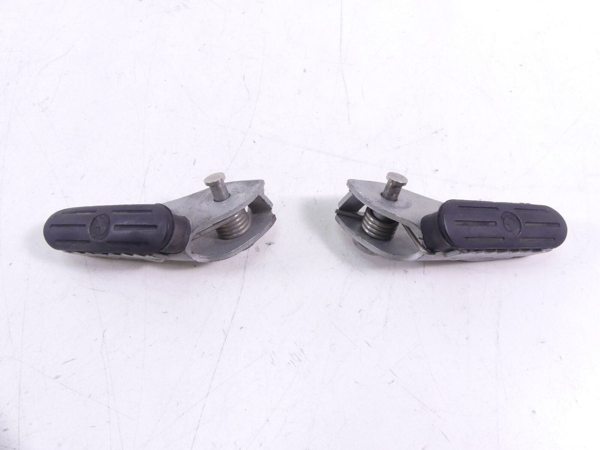 2012 BMW R1200GS K25 Front Rider Driver Footpeg Set 46717729281 46717729281 {{ shop.shopifyCountryName }} - Mototech271
