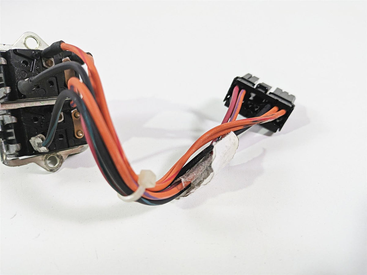 2009 Harley Touring FLHX Street Glide Auxiliary Cruise Switches 70321-06 {{ shop.shopifyCountryName }} - Mototech271