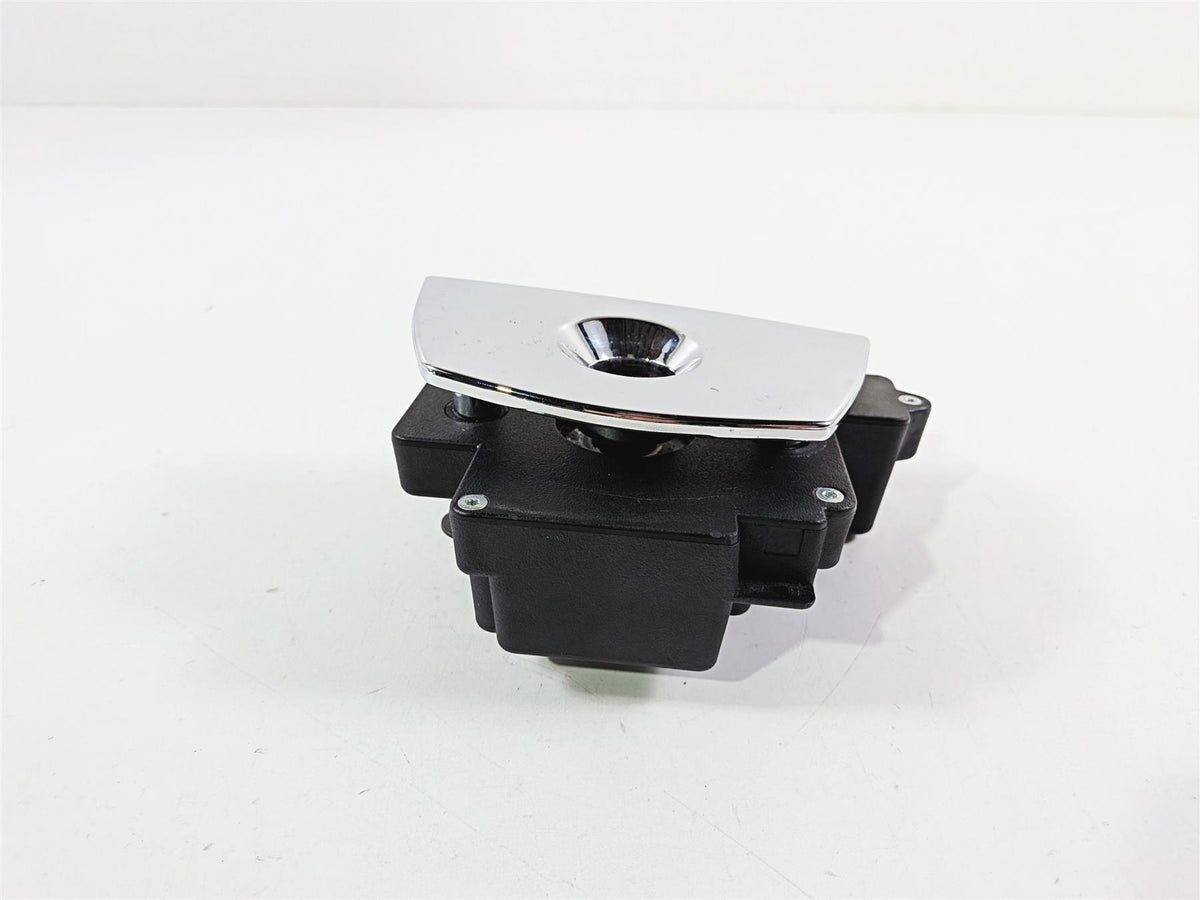 2020 Indian Challenger Limited Right Manual Saddle Bag Lock Latch 4017839-Mototech271