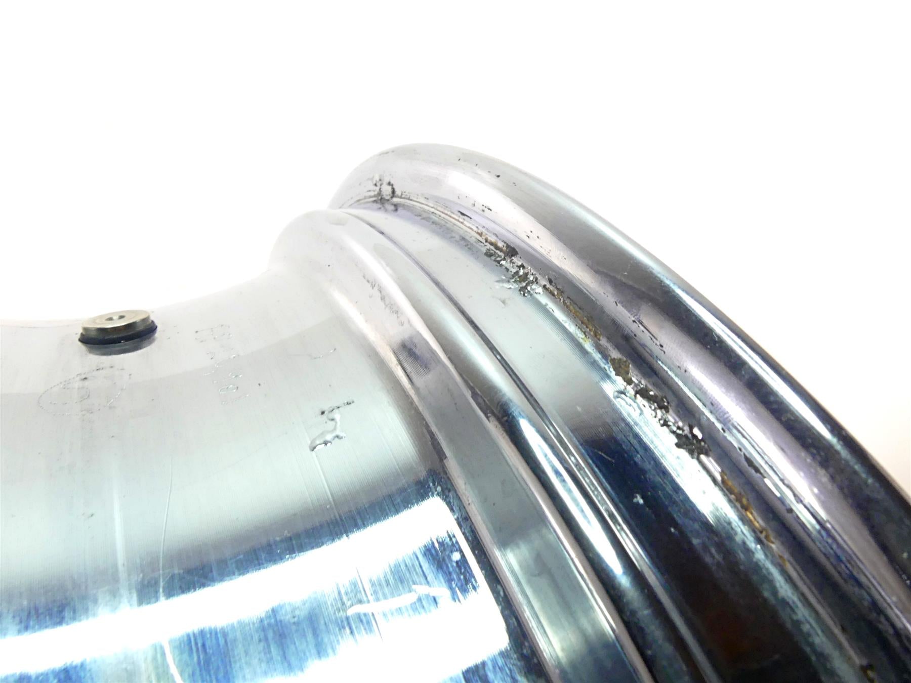 2005 Harley VRSCSE CVO V-Rod Strgt Reactor Custom Rear Wheel Rim 18X5.5 43215-08 {{ shop.shopifyCountryName }} - Mototech271