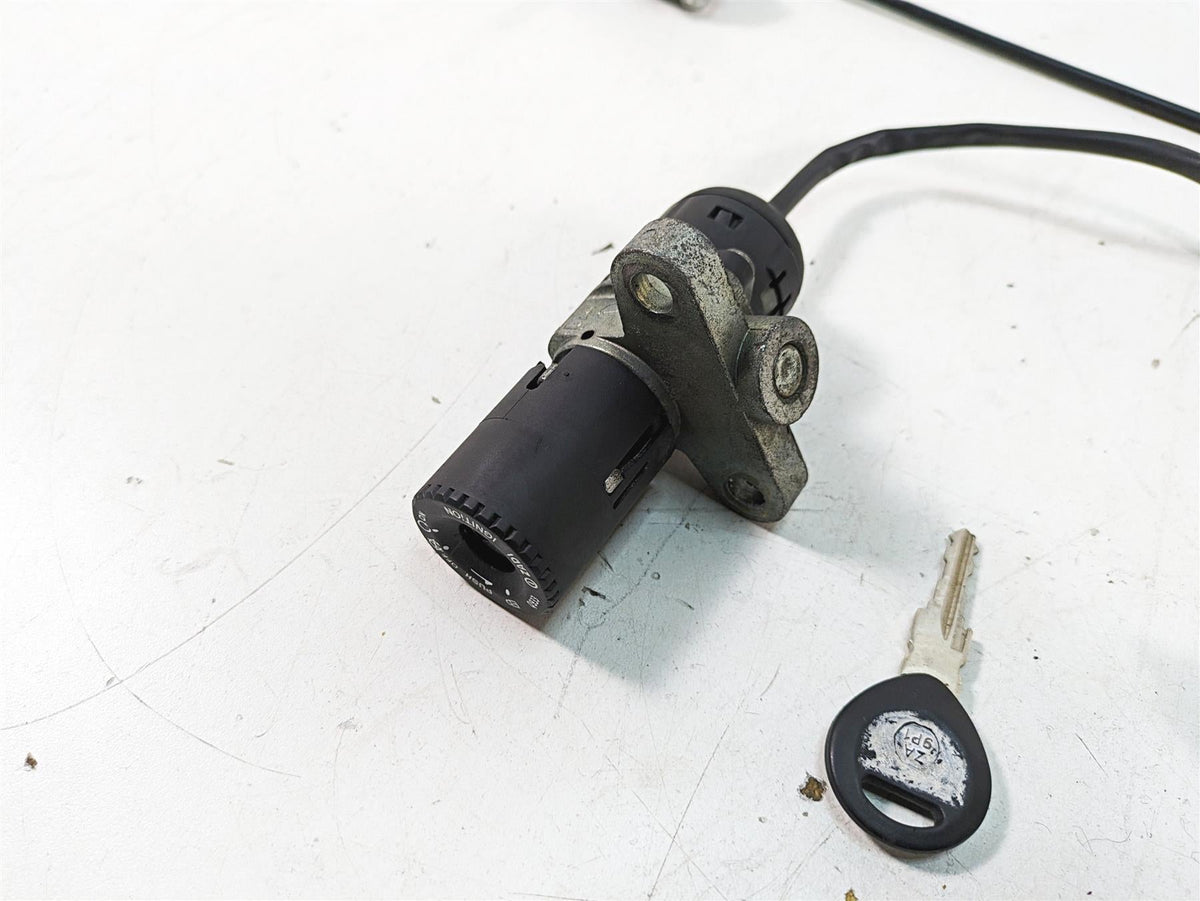 2013 Moto Guzzi V7 750 Stone Ignition Switch Key Lock Set GU32782510 883477 {{ shop.shopifyCountryName }} - Mototech271