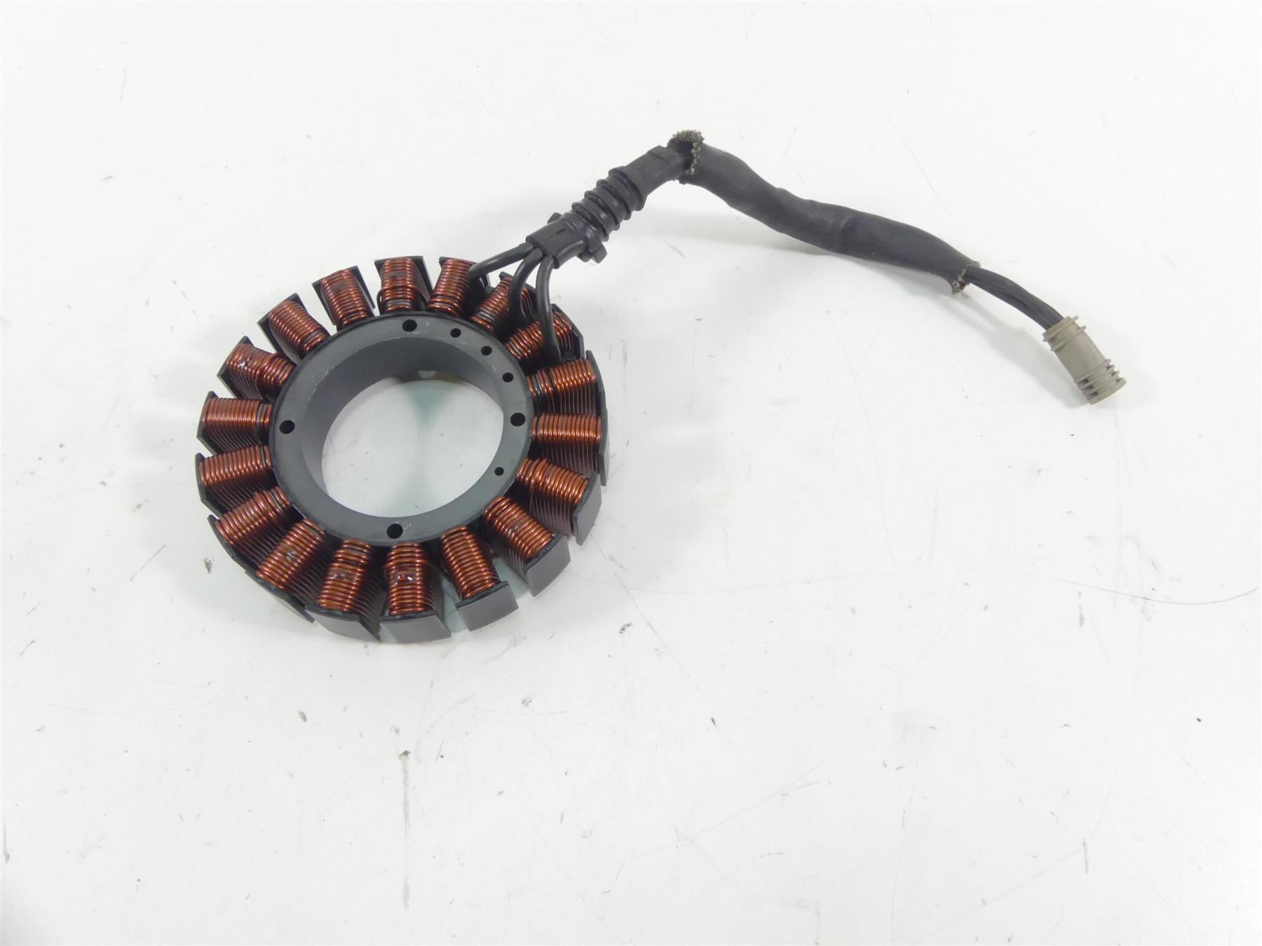 2014 Harley Touring FLHTK Electra Glide Alternator Stator Generator 29987-06 {{ shop.shopifyCountryName }} - Mototech271