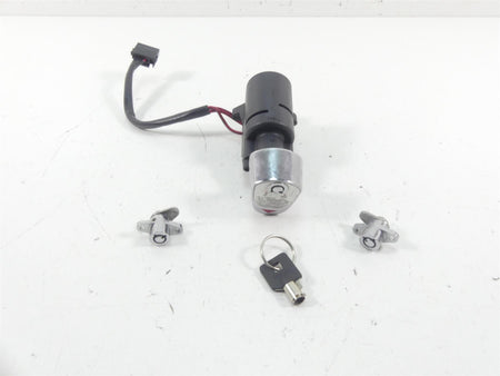 2005 Harley Touring CVO FLHTC SE Electra Glide Ignition Switch Key Set 71640-99 {{ shop.shopifyCountryName }} - Mototech271