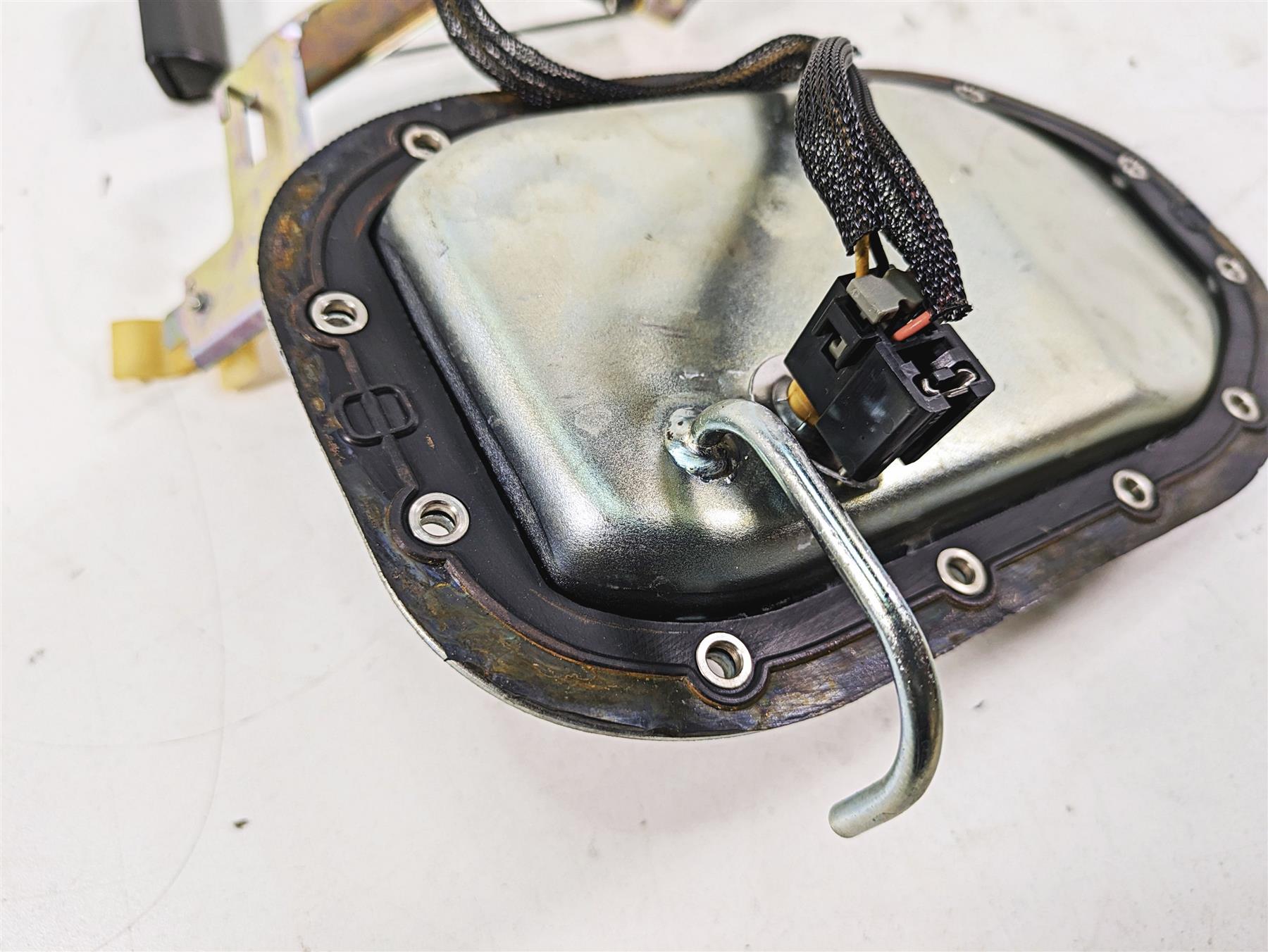 2005 Harley Dyna FXDL Low Rider Fuel Gas Petrol Level Sending Unit 75219-04 {{ shop.shopifyCountryName }} - Mototech271