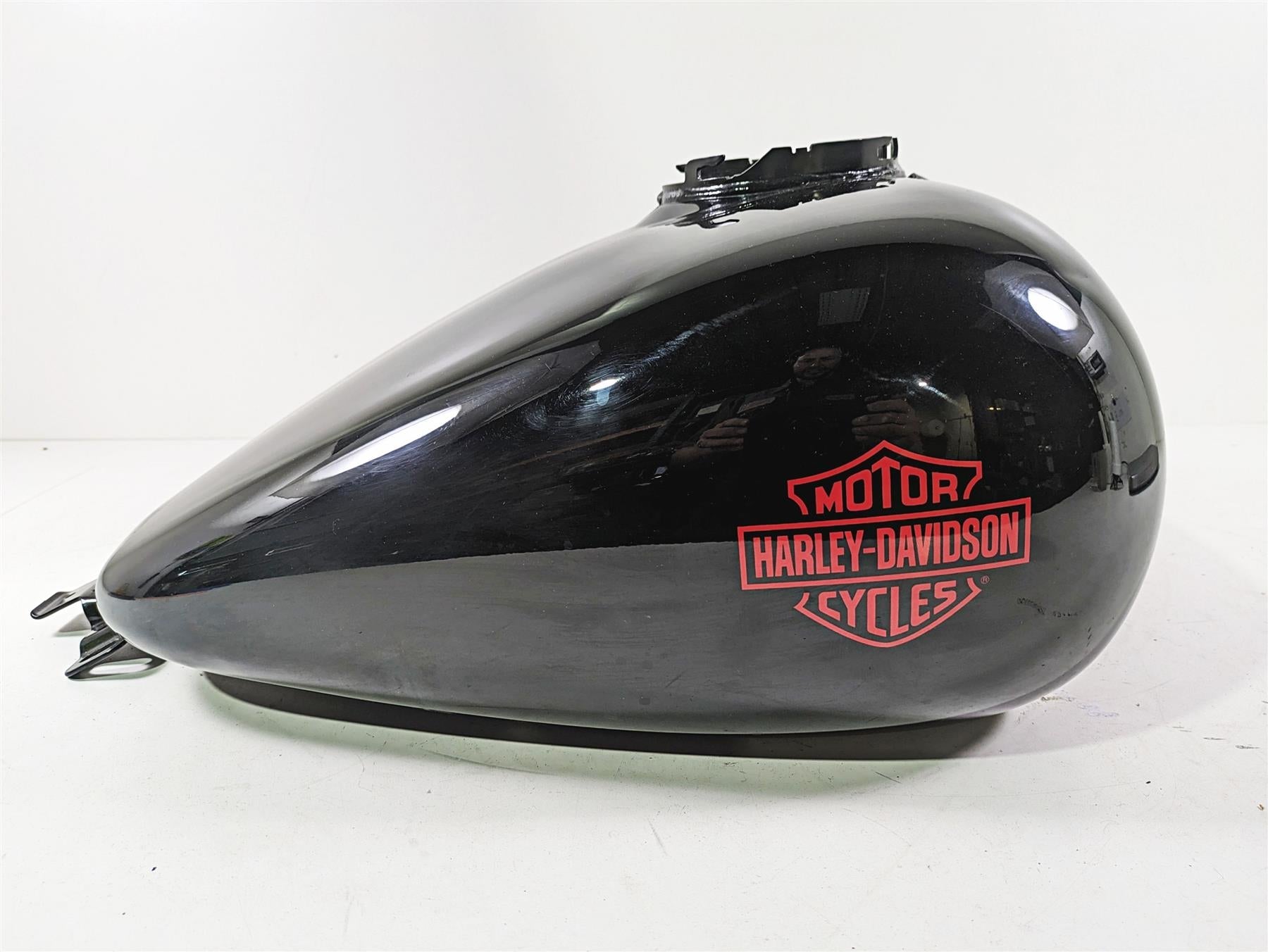 2020 Harley Touring FLHT Electra Glide Fuel Gas Petrol Tank - Read 61356-08 {{ shop.shopifyCountryName }} - Mototech271