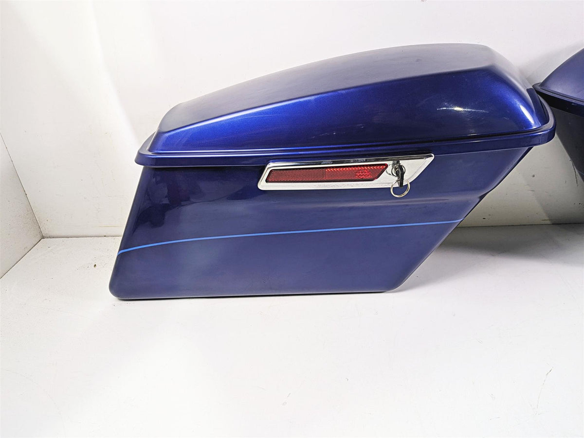 2015 Harley Touring FLHTKL Electra Glide Right Left Saddlebag Set + Key 90200412 {{ shop.shopifyCountryName }} - Mototech271