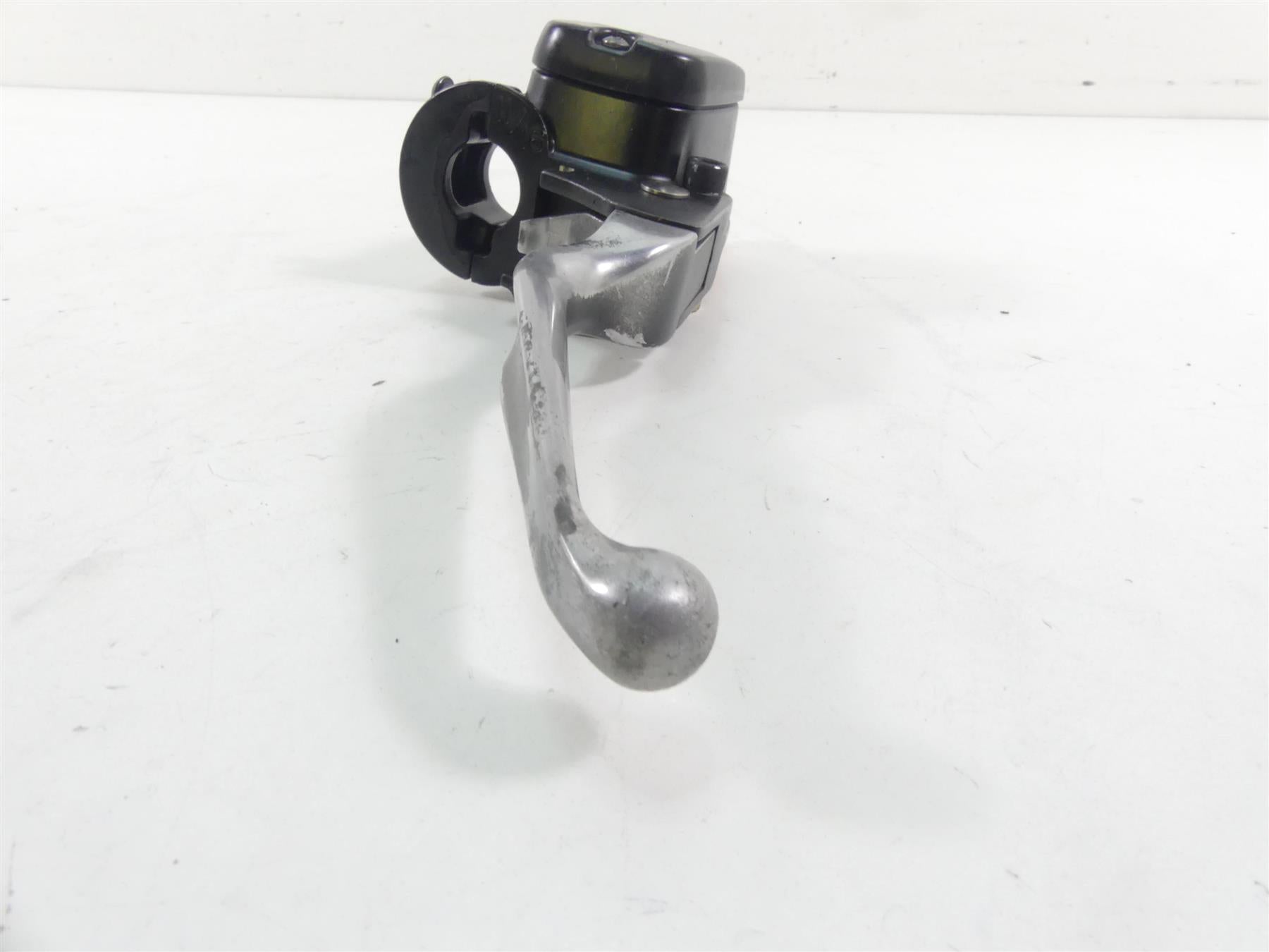 2015 Harley FXDL Dyna Low Rider Front 11/16 Brake Master Cylinder 45170-08F {{ shop.shopifyCountryName }} - Mototech271