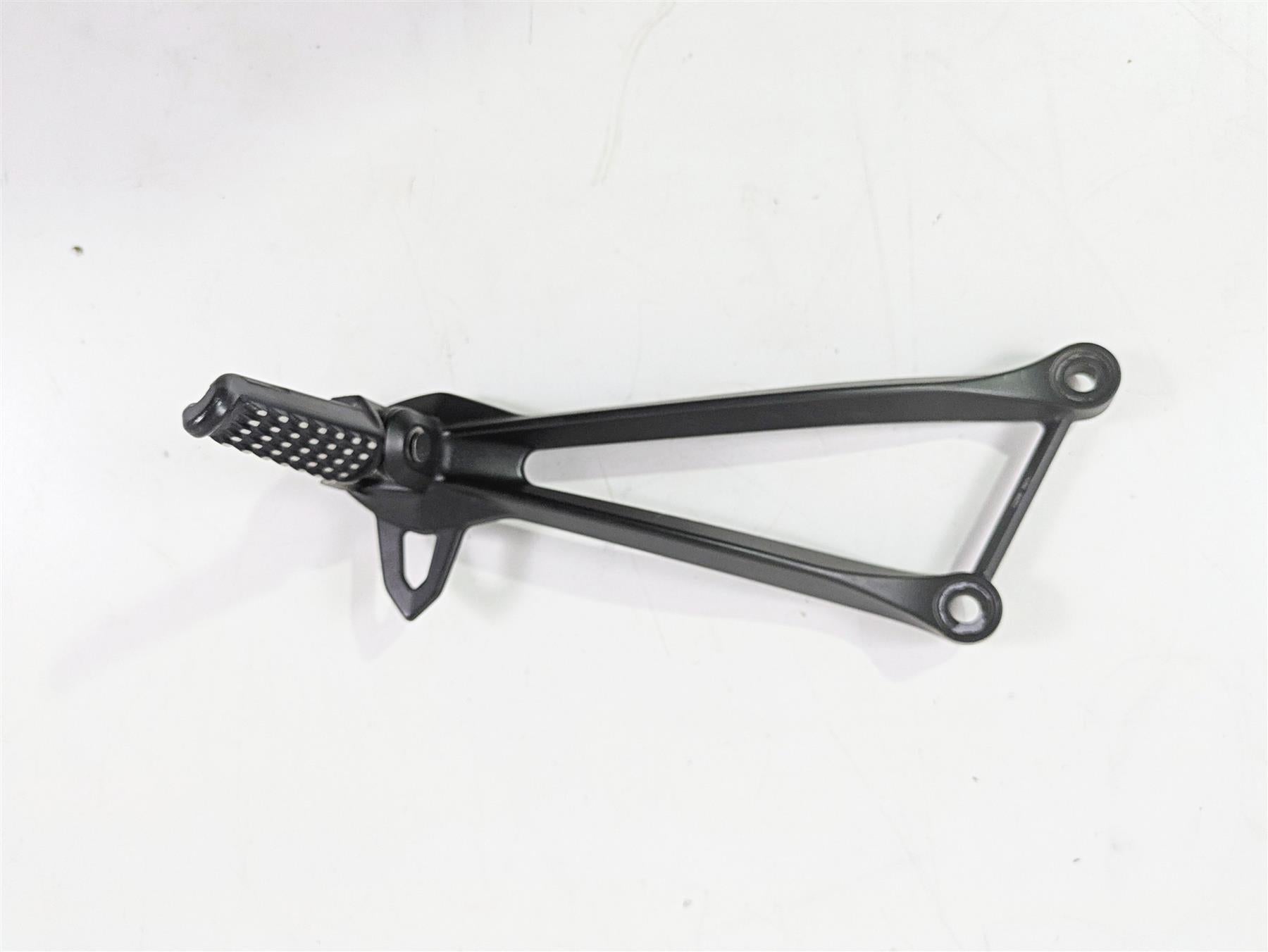 2020 Kawasaki ZX6R ZX636 Ninja Left Passenger Footpeg Foot Peg 35063-0444-18R {{ shop.shopifyCountryName }} - Mototech271