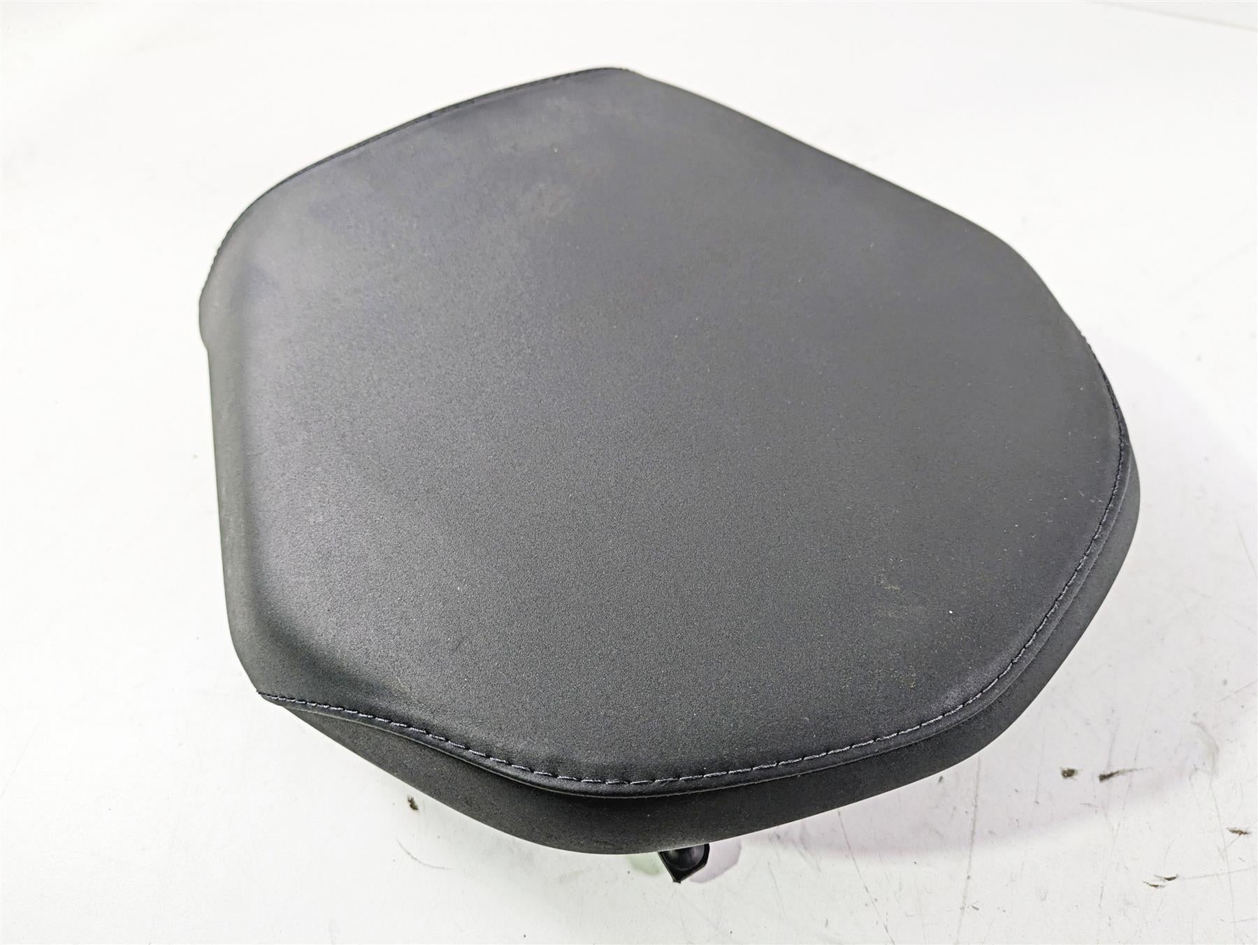 2016 BMW R1200RS K54 Rear Passenger Saddle Seat 52538534320 {{ shop.shopifyCountryName }} - Mototech271
