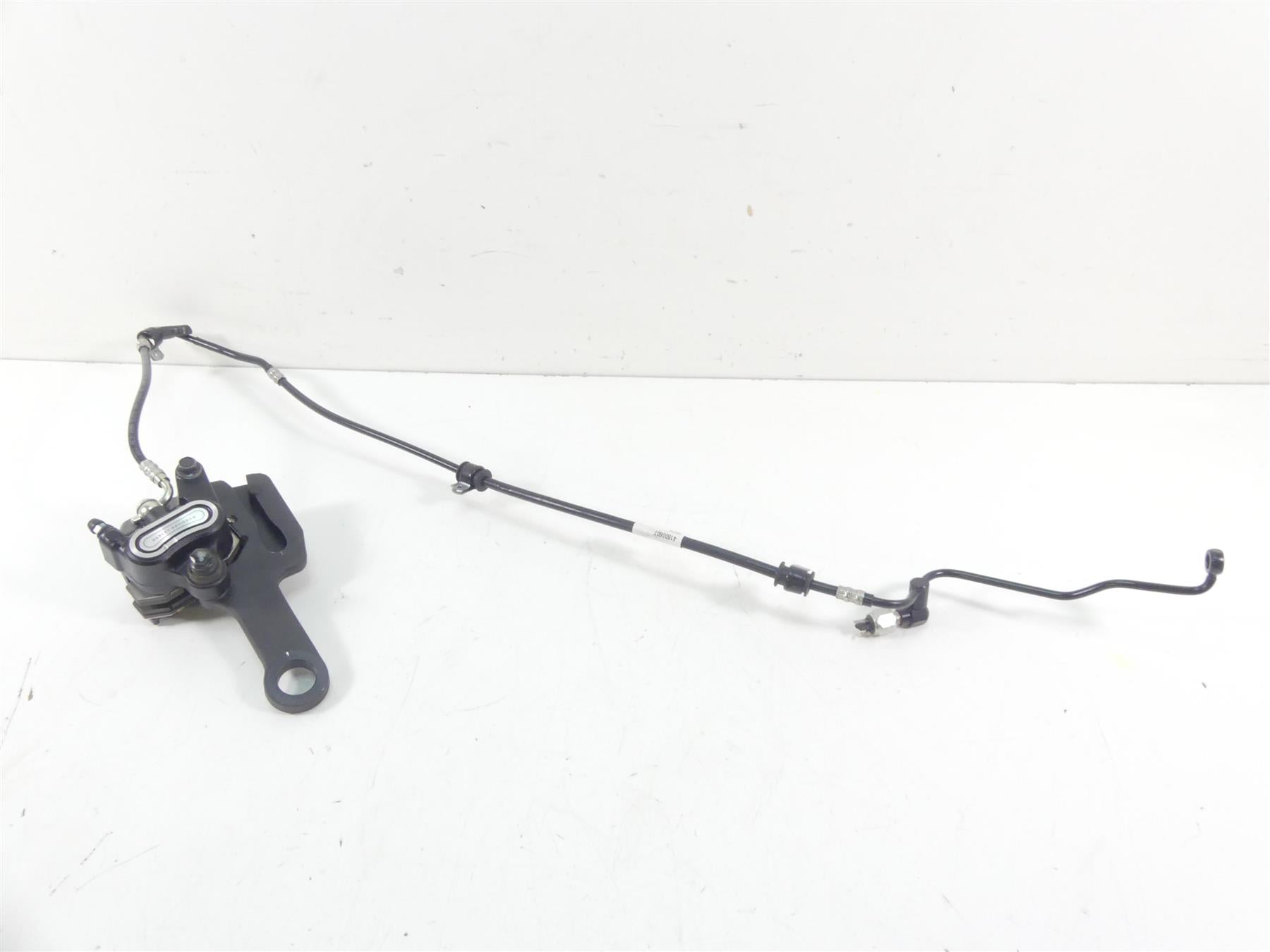2021 Harley Softail FXBBS 114 Street Bob Rear Brake Caliper & Bracket 41300192 {{ shop.shopifyCountryName }} - Mototech271