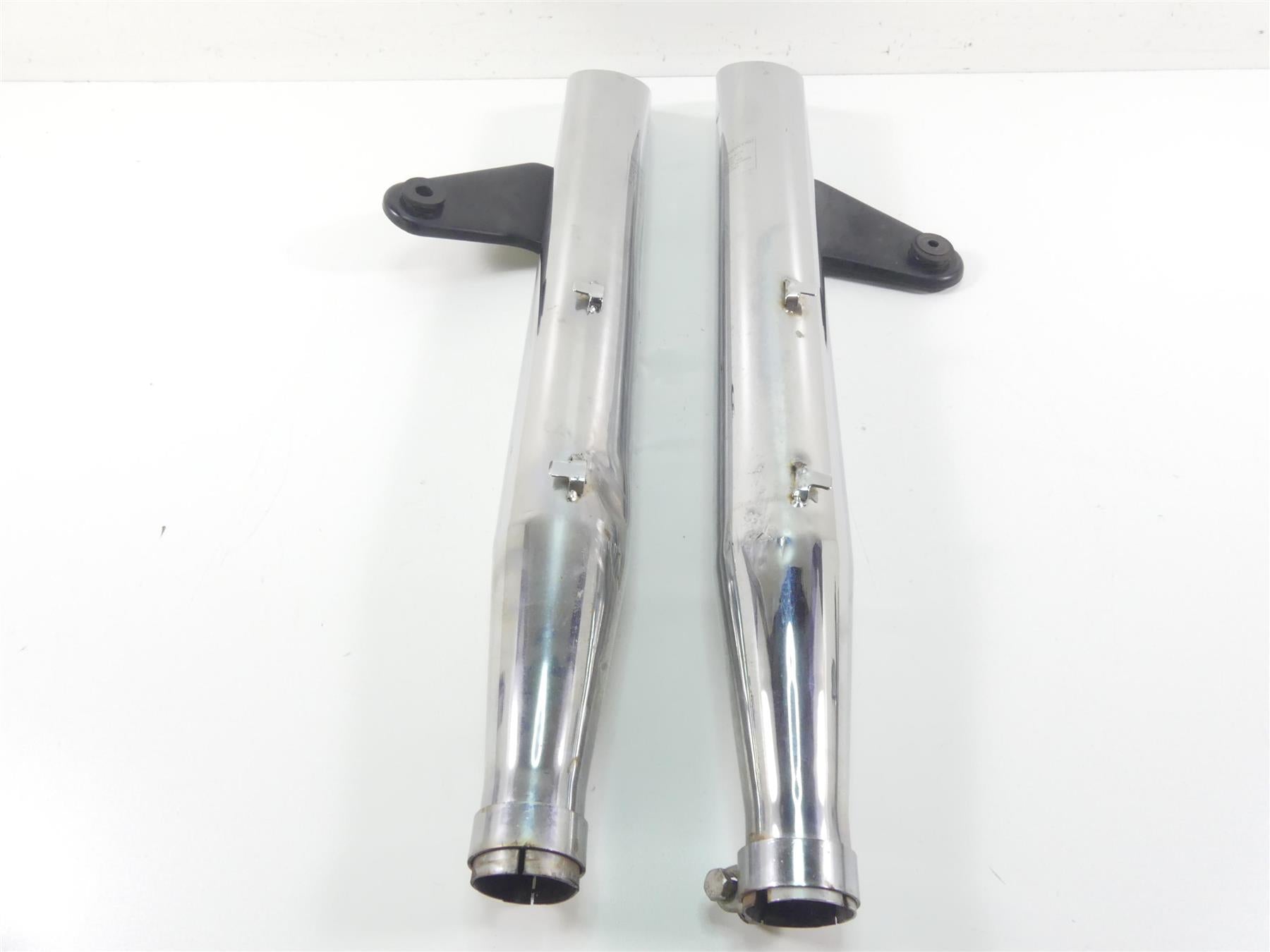 2002 Triumph Bonneville America Exhaust Pipe Muffler Set A9600059 A9600060 {{ shop.shopifyCountryName }} - Mototech271