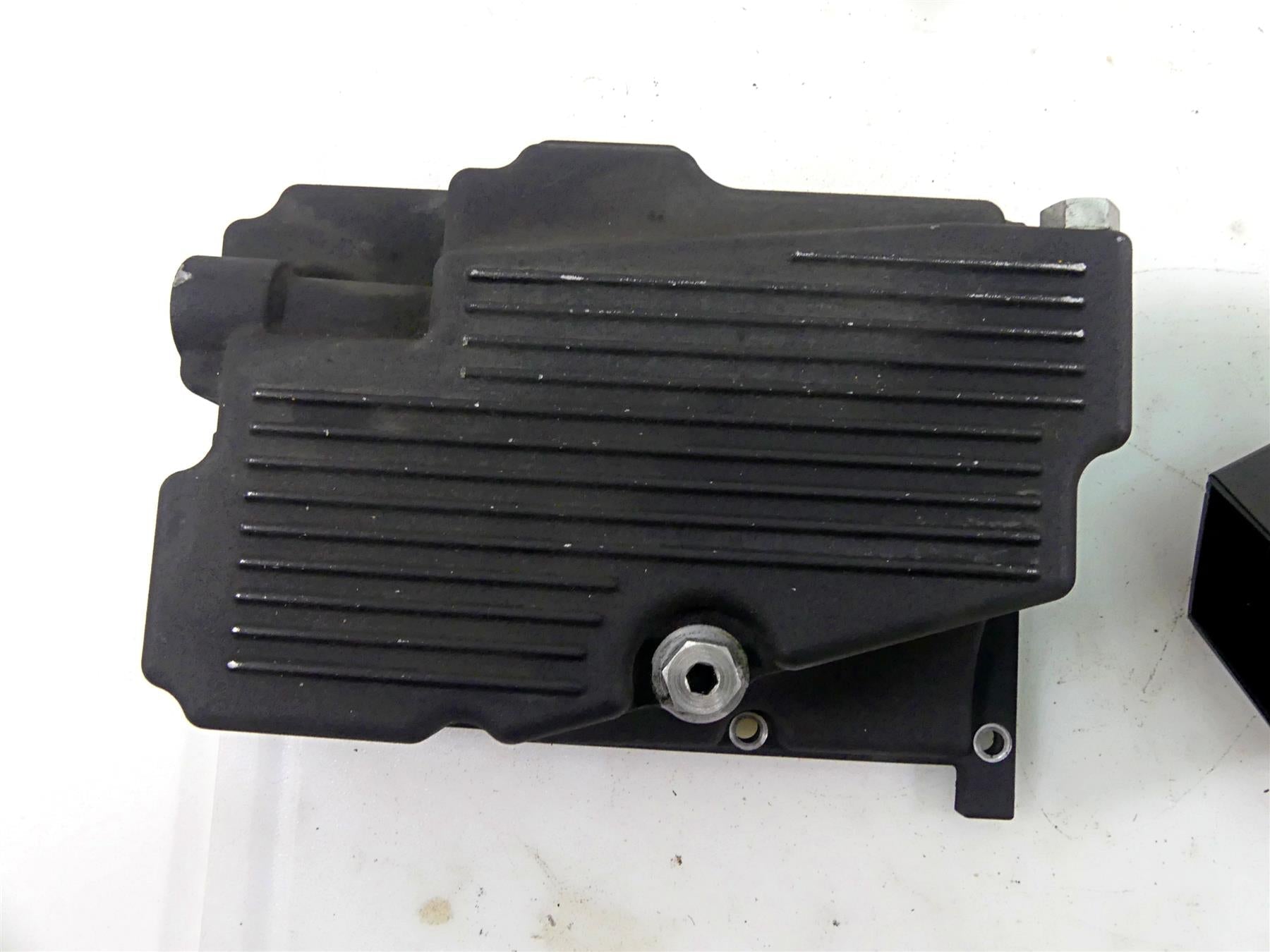 2017 Harley Dyna FXDB Street Bob Transmission Oil Pan Lower Cover 26071-02 {{ shop.shopifyCountryName }} - Mototech271