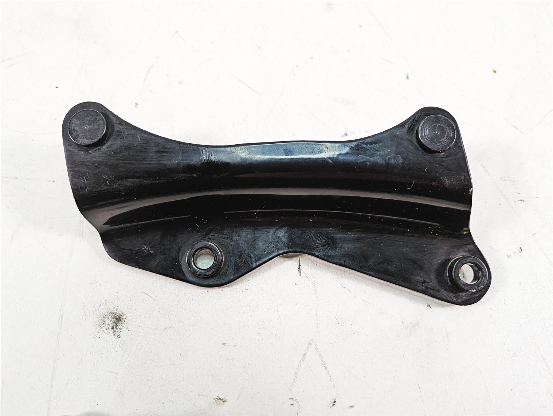 2019 Harley Touring FLHX Street Glide Quick Release Backrest Mount 52300353 {{ shop.shopifyCountryName }} - Mototech271