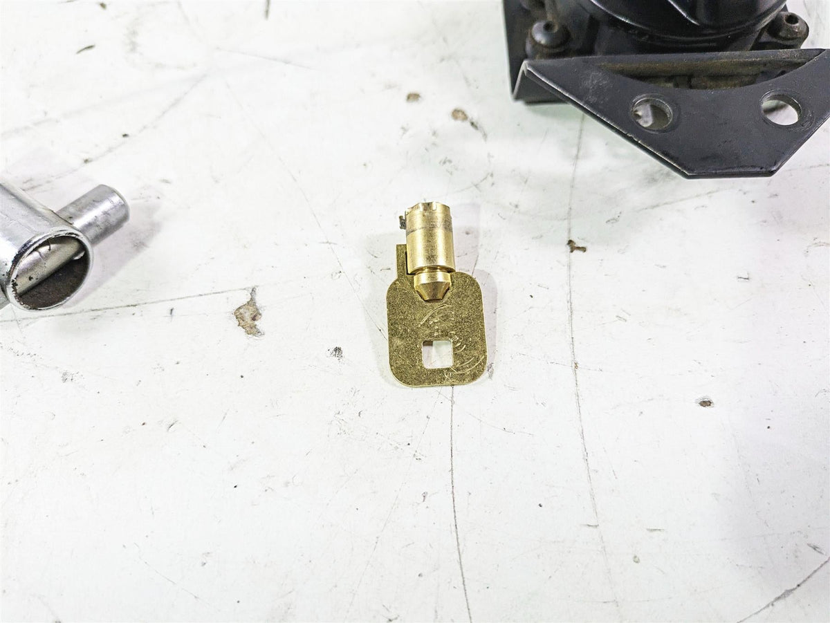 2012 Harley VRSCF Muscle V Rod Ignition Switch Key Lock Set 70020-05 {{ shop.shopifyCountryName }} - Mototech271