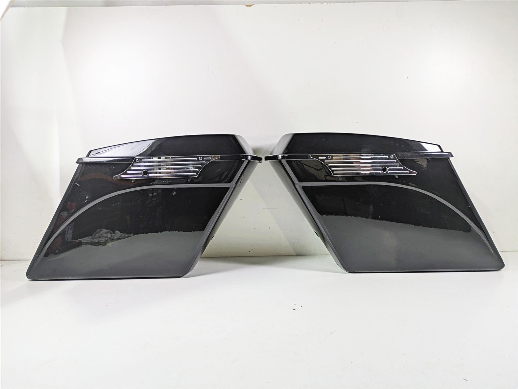 1998 Harley Touring FLHRCI Road King Stretched Saddle Bag Chrome Latches Set {{ shop.shopifyCountryName }} - Mototech271