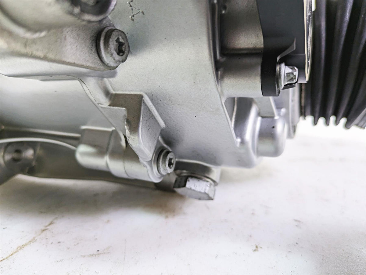2012 BMW R1200R K27 Transmission Gear Box SAA Type 427 23007721743 23007923189 {{ shop.shopifyCountryName }} - Mototech271