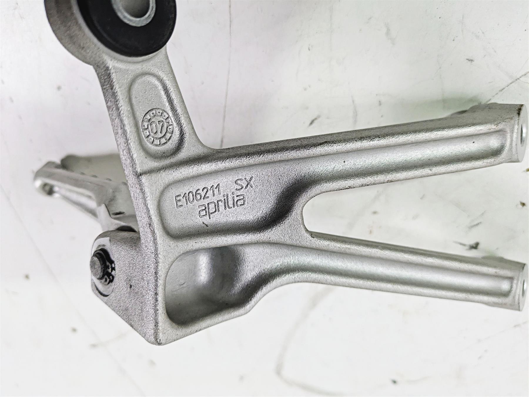 2008 Aprilia RSVR 1000 Factory Rear Passenger Foot Peg Set AP8154071 AP8154072 {{ shop.shopifyCountryName }} - Mototech271