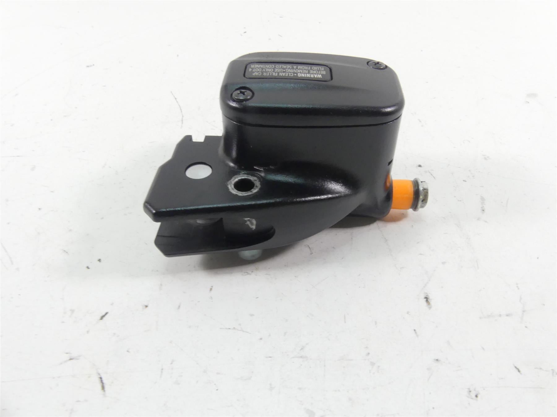 2018 Harley Softail FXBB Street Bob Front Brake Master Cylinder 1/2" 41700233 {{ shop.shopifyCountryName }} - Mototech271