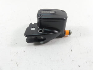 2018 Harley Softail FXBB Street Bob Front Brake Master Cylinder 1/2" 41700233