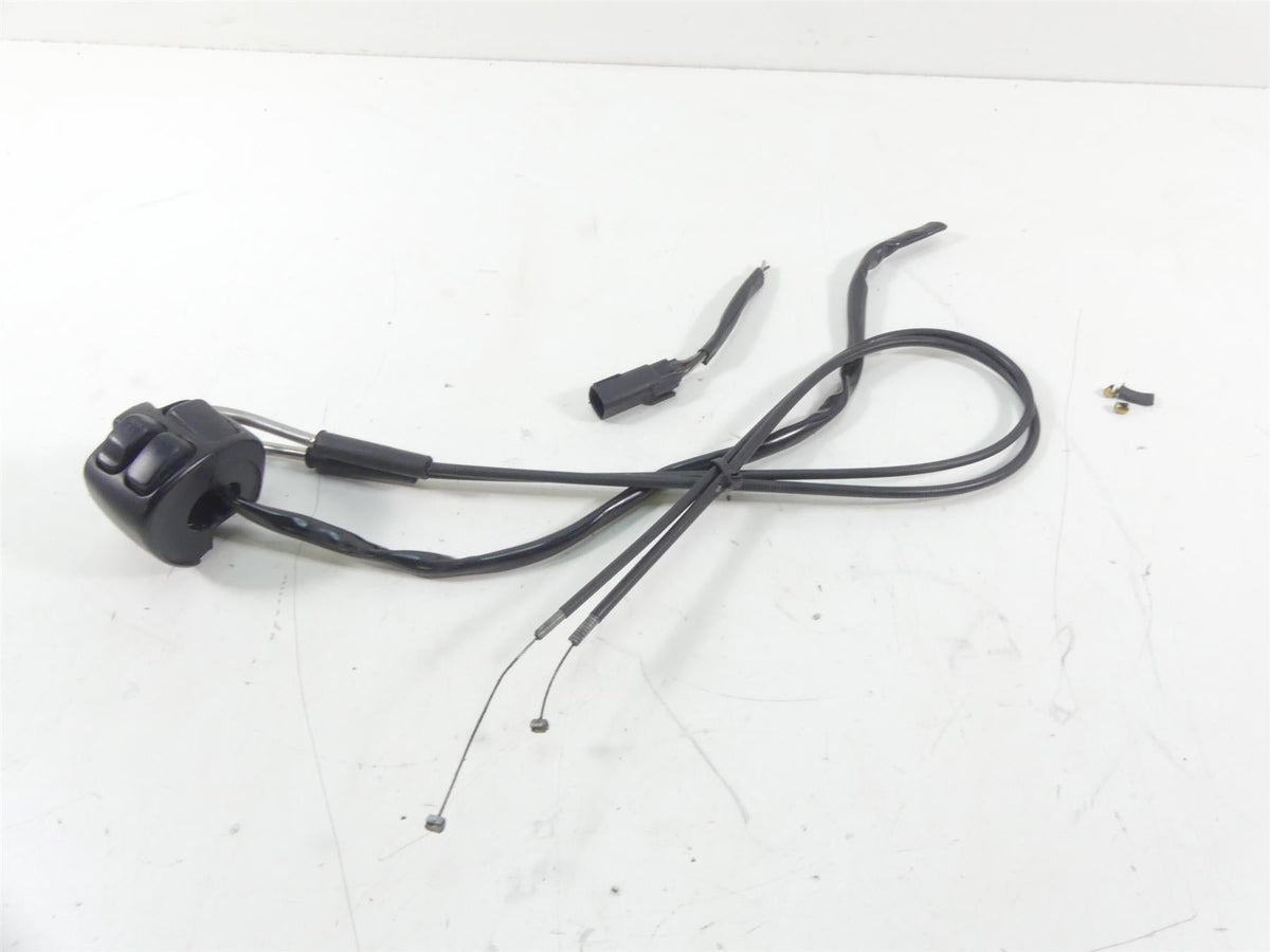 2013 Harley Davidson VRSCF Muscle Right Hand Start Control Switch 71684-06A {{ shop.shopifyCountryName }} - Mototech271
